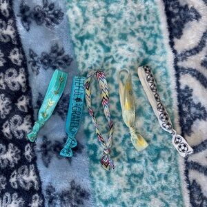 Little Giraffe Multicolor Hair Tie Bundle